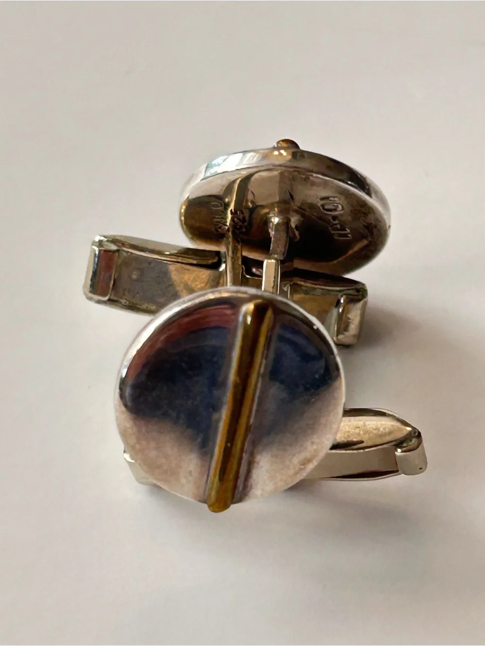 vintage Mexican modernist cufflinks made of sterling silver concave round shape